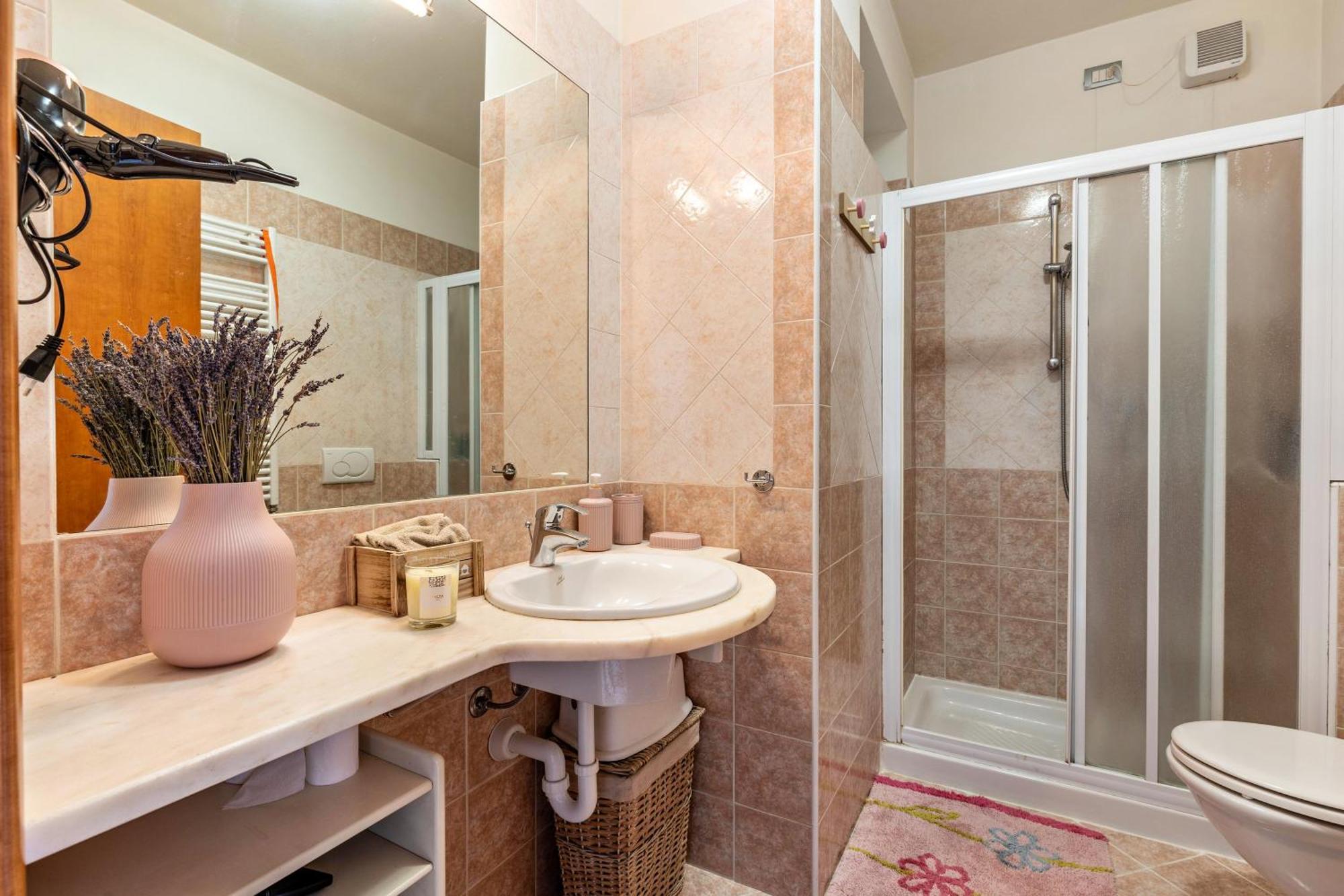 Bluemoon -Luminoso Apt Con Piscina Lazise Exterior foto