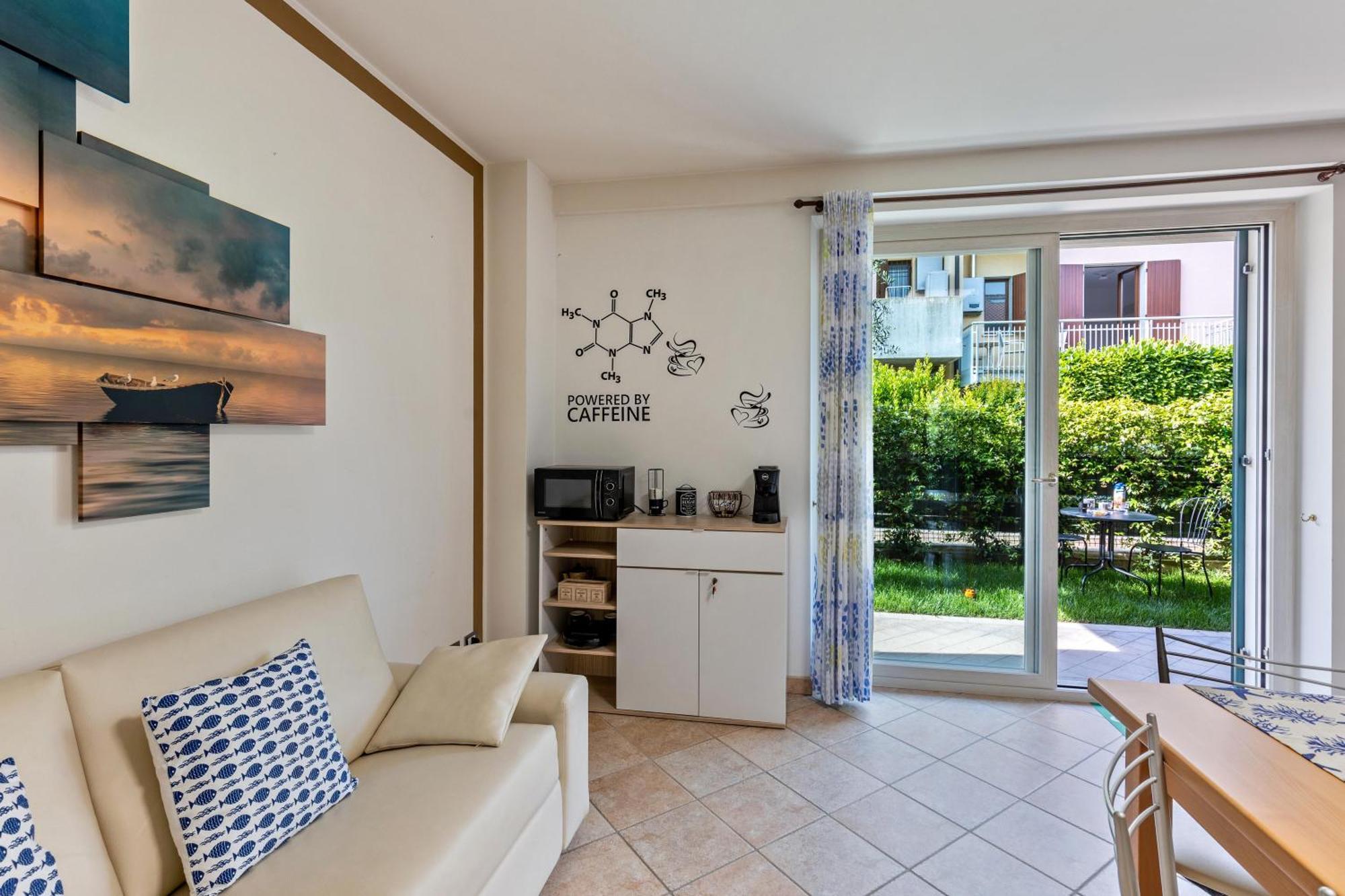 Bluemoon -Luminoso Apt Con Piscina Lazise Exterior foto