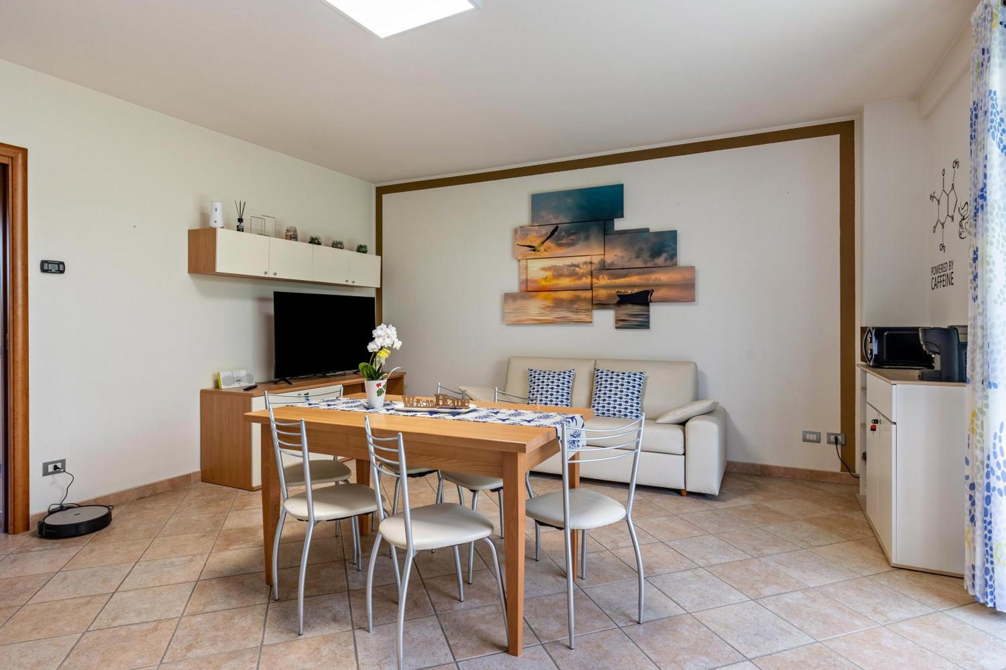 Bluemoon -Luminoso Apt Con Piscina Lazise Exterior foto