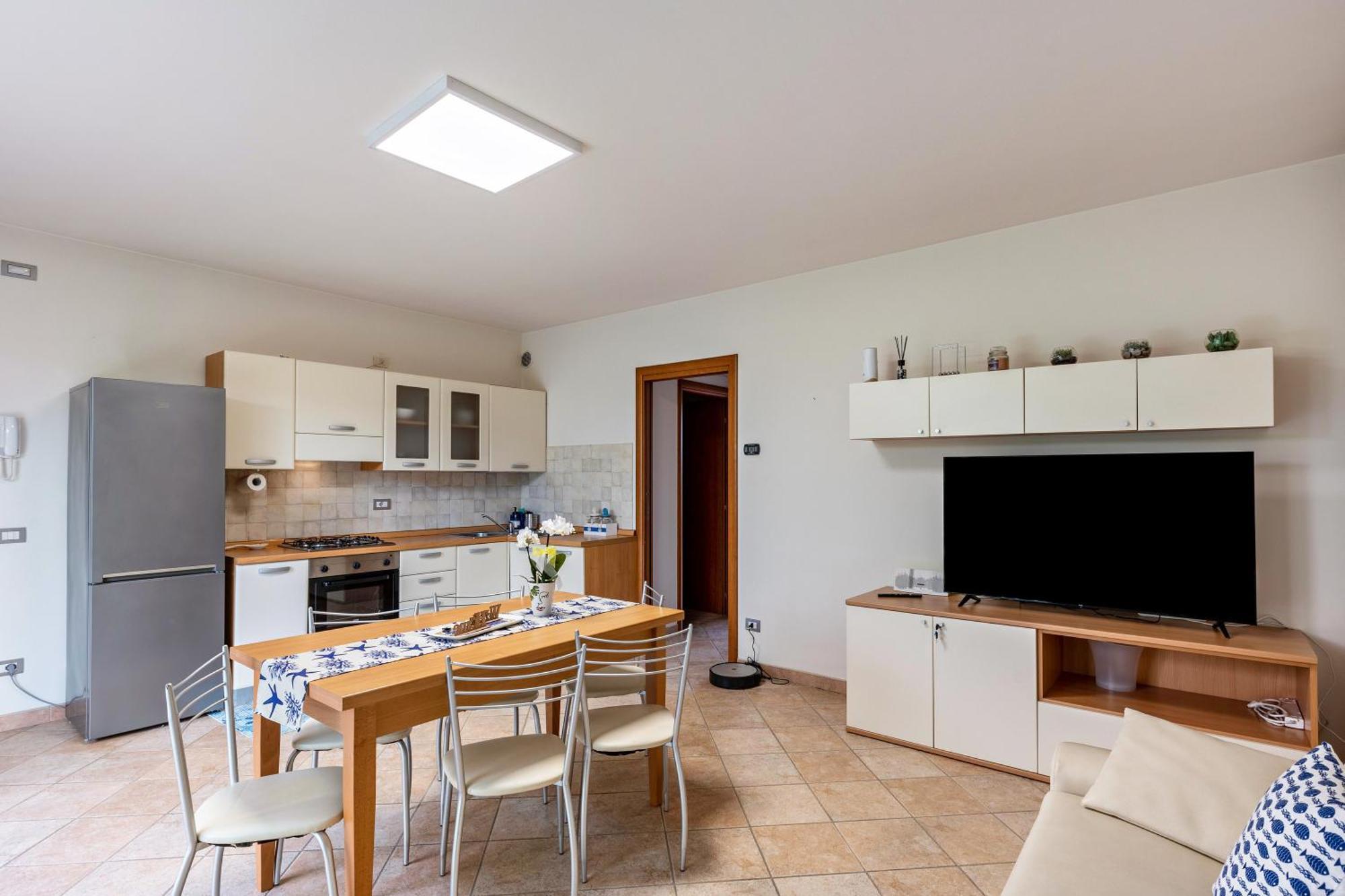 Bluemoon -Luminoso Apt Con Piscina Lazise Exterior foto