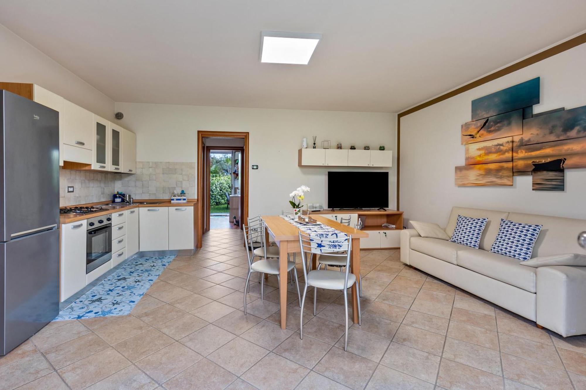 Bluemoon -Luminoso Apt Con Piscina Lazise Exterior foto